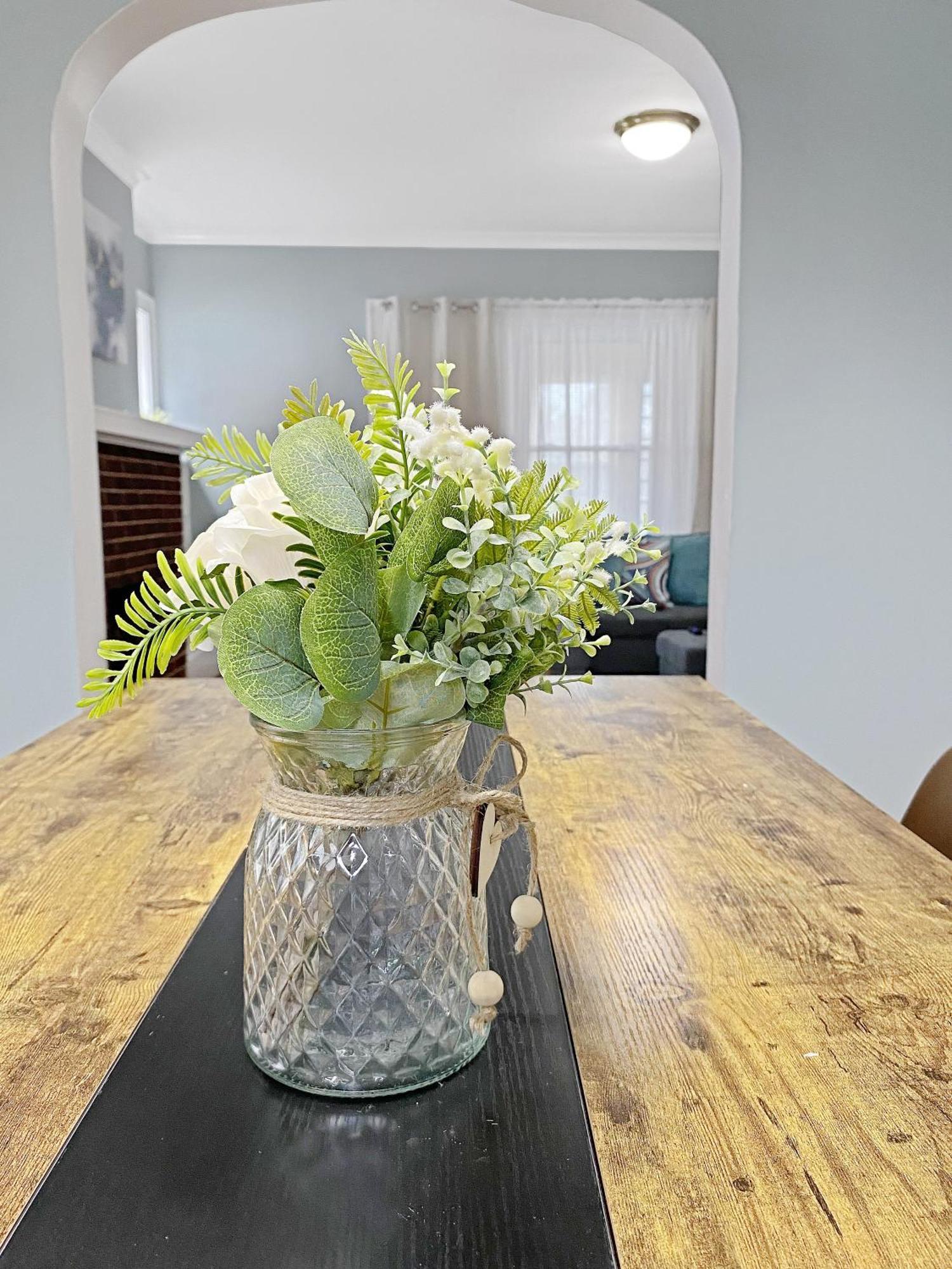 Lux 3Br, Steps From Airport, U Of R & Grocery Stores ロチェスター エクステリア 写真